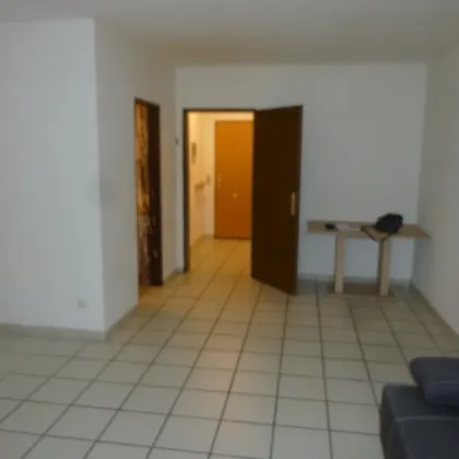 "GRÖDIG - Kleines Appartement mit PKW-Stellplatz" - Bild 2