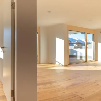 Wohnen mit Weitblick: 3-Zimmer-Wohnung in Hötting - Bild 2