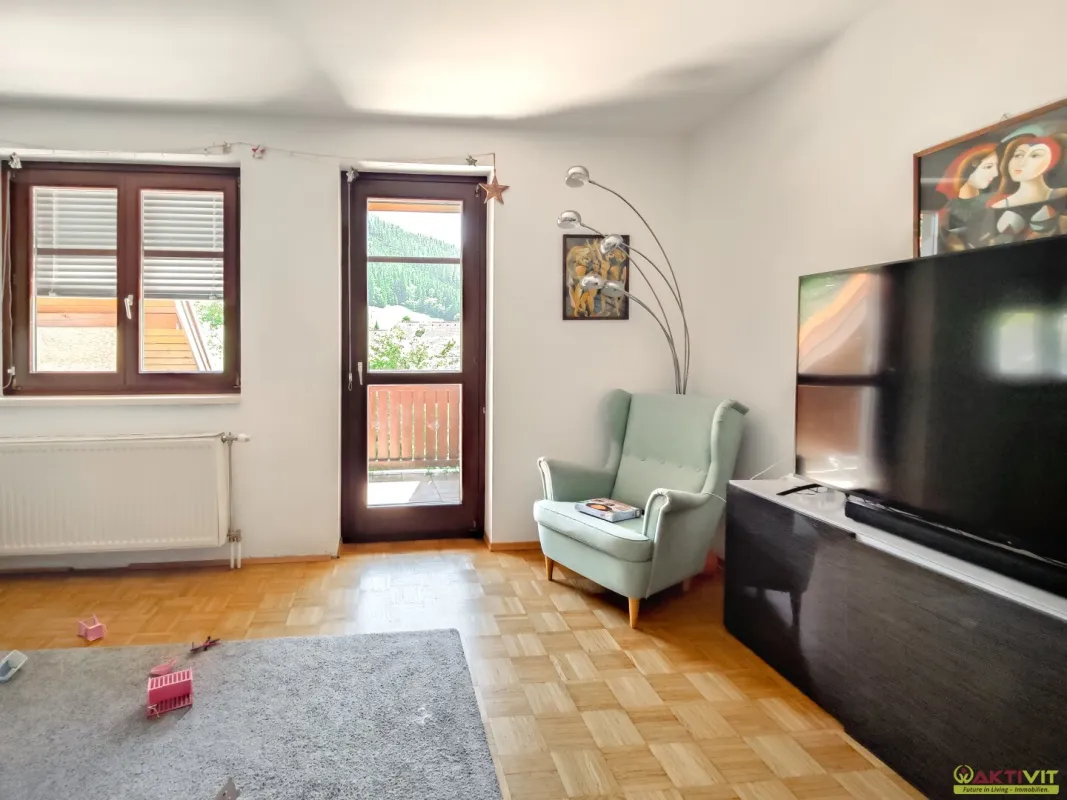 Naturnahe Ruheoase mit 4 Zimmern und Balkon – Eigentumswohnung in Altenberg. - Bild 1