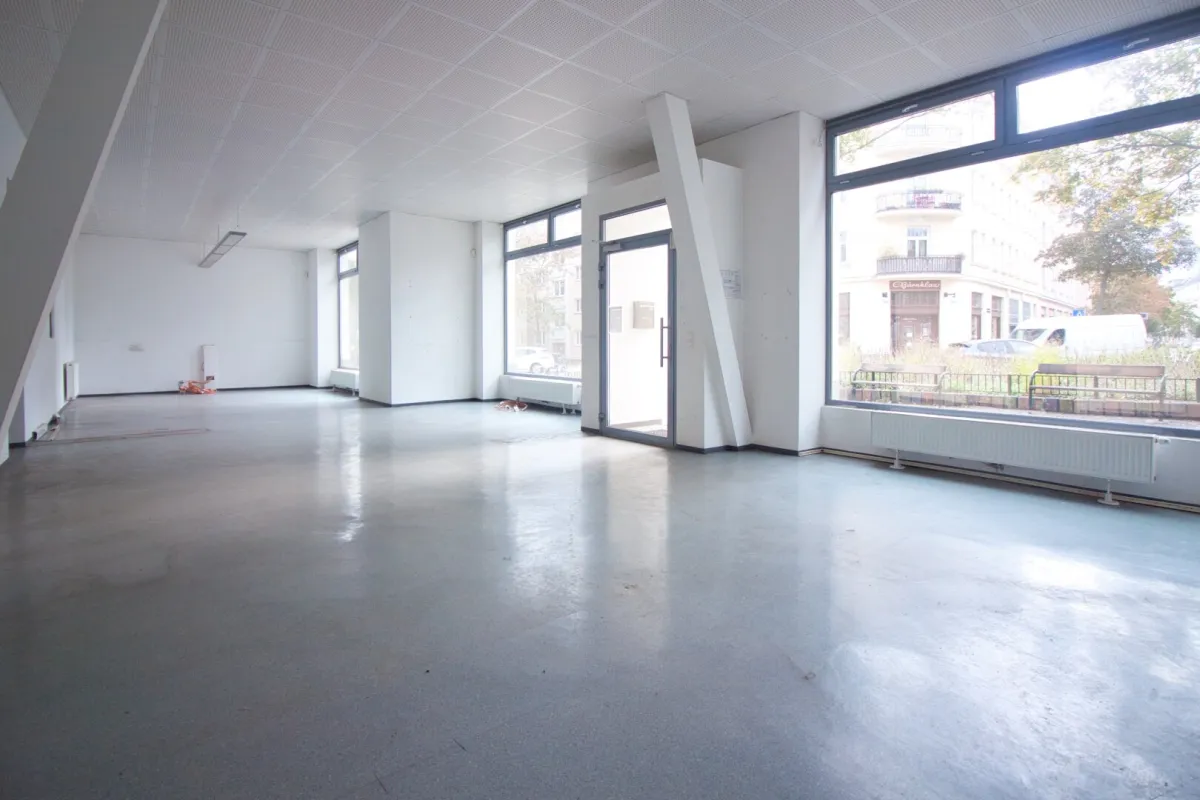 Attraktives, helles Geschäftslokal zur vielseitigen Nutzung mit guter Sichtbarkeit | flexibler Grundriss | leerstehend - Bild 1