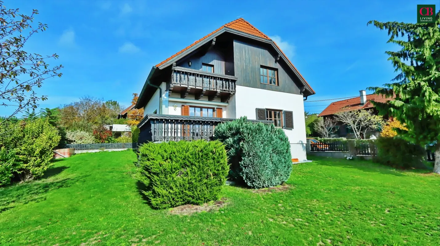 Großzügiges Einfamilienhaus in herrlicher Grünruhelage mit Fernblick - Bild 1