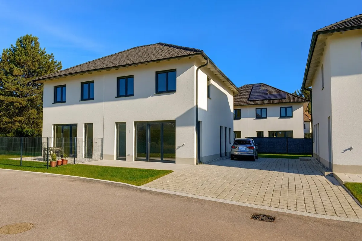 Idyllische Doppelhaushälfte in Ebenfurth - absolute Ruhelage - Bild 1