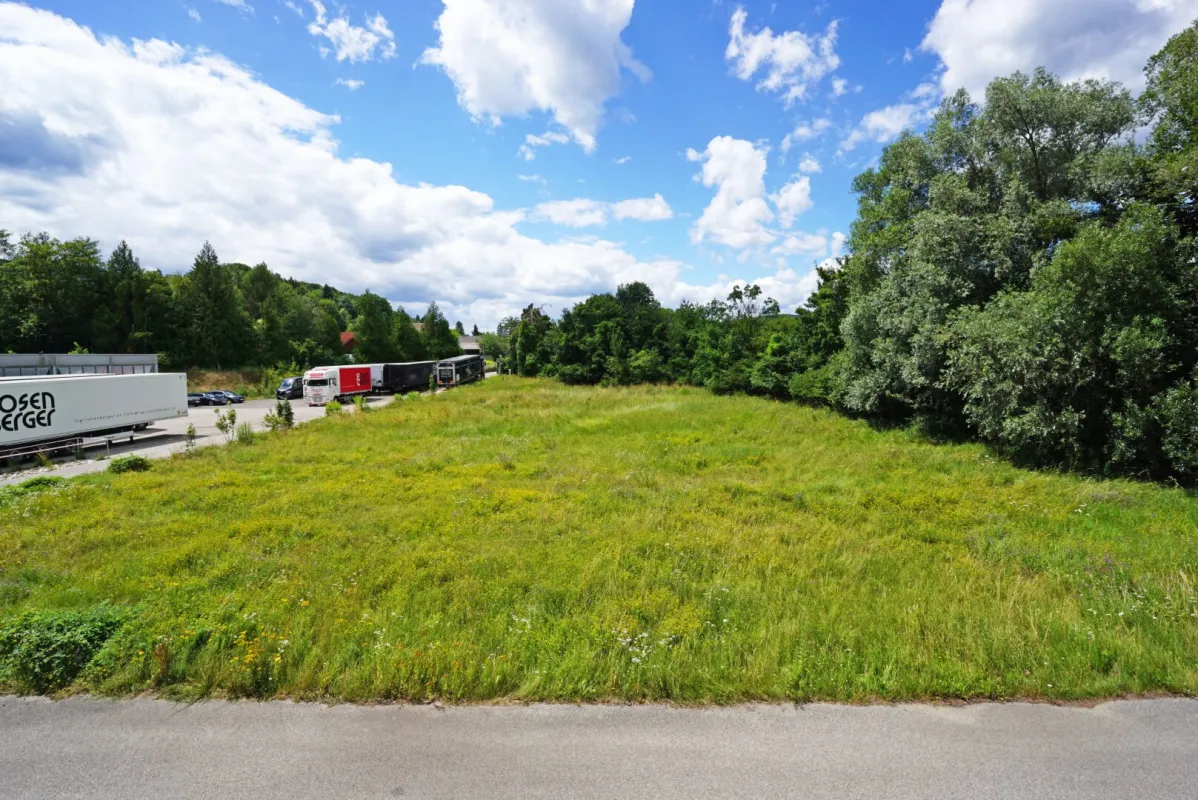 Betriebsbaugrund im Ortszentrum Pressbaum/Tullnerbach - Bild 1