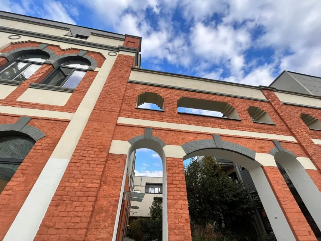 Graz-Nord: Top-Preis! Wunderschöne Maisonettewohnung mit Süd-West-Terrasse in ruhiger Lage! - Bild 1
