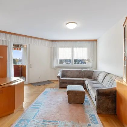 Seltene Gelegenheit am Froschberg: Barrierefreie 3-Zimmer-Wohnung mit Loggia, Tiefgarage & traumhaftem Ausblick - Bild 2
