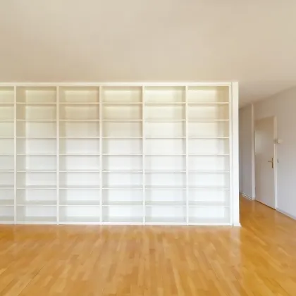 Charmante Dachgeschoßwohnung in der Josefstadt – Nähe Altes AKH & Confraternität - Bild 2