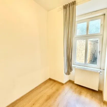 SANIERUNGSHIT - 2 Zimmer - ca. 37m² WFL - U-Bahn - Einkaufen - Bild 2