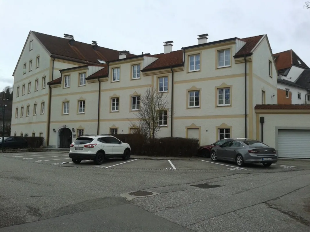 Gemütliche 2-Zimmer-Wohnung mit Küche in ruhiger Wohnlage in Obernberg - Bild 1