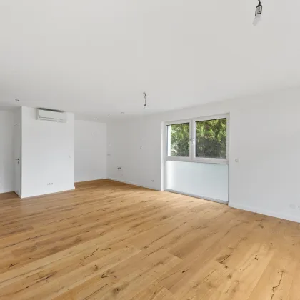 *Niedrigenergiehaus*EXKLUSIVE Ausstattung*ERSTBEZUG*inkl. 1 Stellplatz - Bild 3