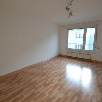 PROVISIONSFREI: Großzügige Mietwohnung in guter Lage nahe Mariahilfer Straße/Sechshauser Straße - Bild 2