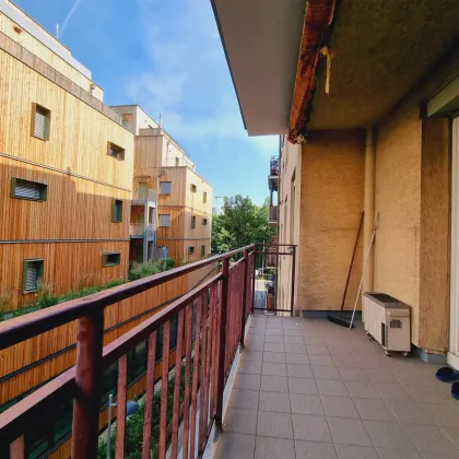 Provisionsfrei für den Käufer – U6 Niederhofstraße - 3 Zimmer - Loggia - Kellerabteil - Bild 2