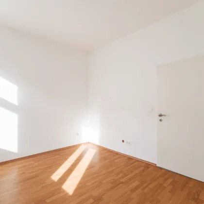 Altbau-Charme in Ruhelage nahe U4 Meidling Hauptstraße, U6 und Theresienbad! - Bild 3