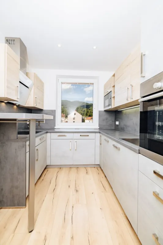 SONNIG & HELL I PROVISIONSFREI I LIFT I 3 ZIMMER I BAD MIT WANNE I LOGGIA I INNENHOFLAGE I PROJEKT WOHNEN I - Bild 1