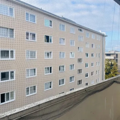 2. Zi. Wohnung mit Balkon für Singles, Paare oder Anleger - Bild 2