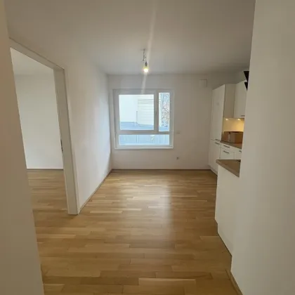 Neuwertige 71m² Wohnung mit Balkon - WG-tauglich & top ausgestattet - Bild 2