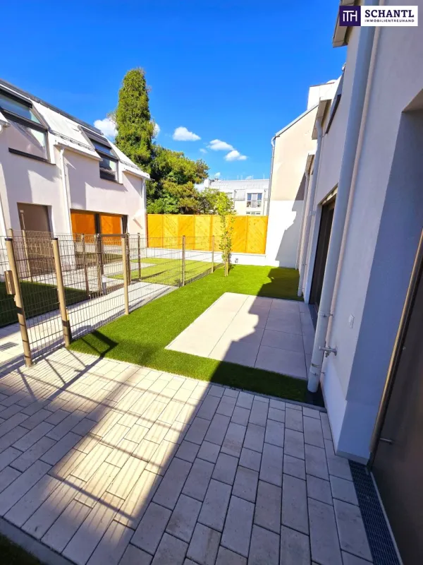 Herbstaktion! Ihr neues Familienparadies! WOW - Cooles Townhouse mit Garten! 4 Zimmer + Ideale Raumaufteilung + Erdwärme + Absolute Ruhelage + Tiefgarage! Nachhaltig und zukunftssicher investiert! - Bild 1