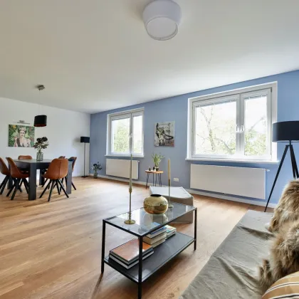 Bestlage Unter-Sievering! Liebevoll modernisierte 2,5 bis 3,5-Zimmer-Erstbezug-Wohnung mit Doppelgarage und Gartennutzung - Bild 2