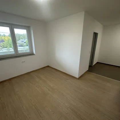 Helle Singlewohnung mit großzügiger Terrasse - Bild 2