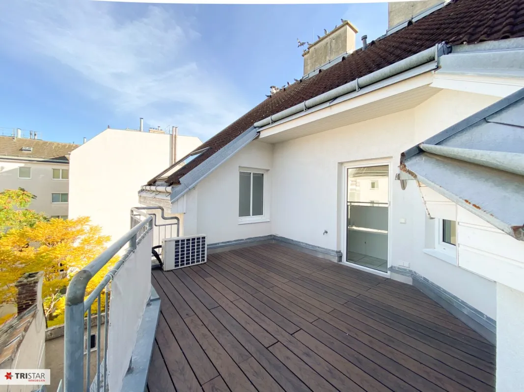 NEU :::I CALL IT HOME – STYLISCHE UND SEHR WOHNLICHE DACHGESCHOSSWOHNUNG MIT TERRASSE IN GUTER LAGE– Kauf in 1100 Wien::: - Bild 1