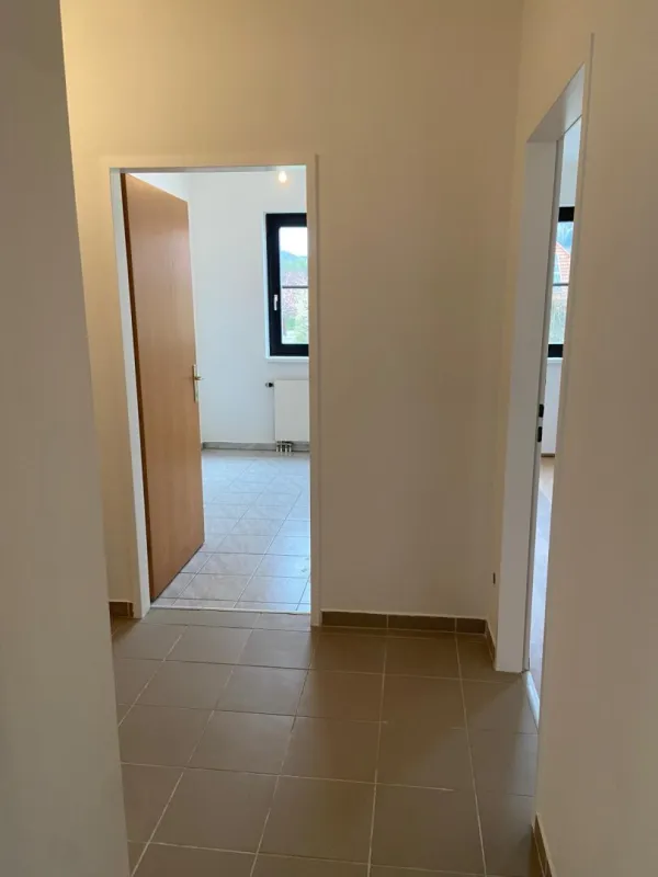 VOLLSANIERTE 3 - ZIMMERWOHNUNG PROVISIONSFREI ZU VERKAUFEN! - Bild 1