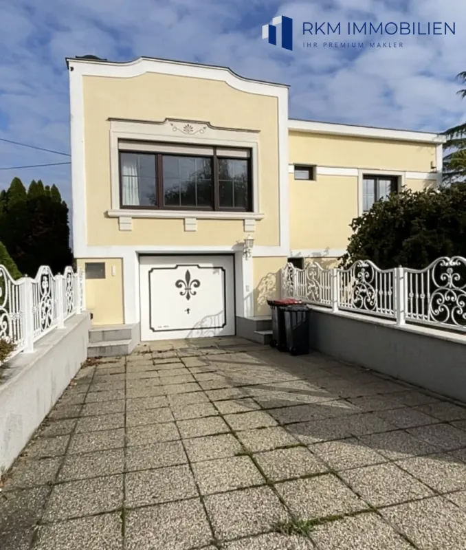 Geräumiges 5-Zimmer-Einfamilienhaus mit Garten - Bild 1