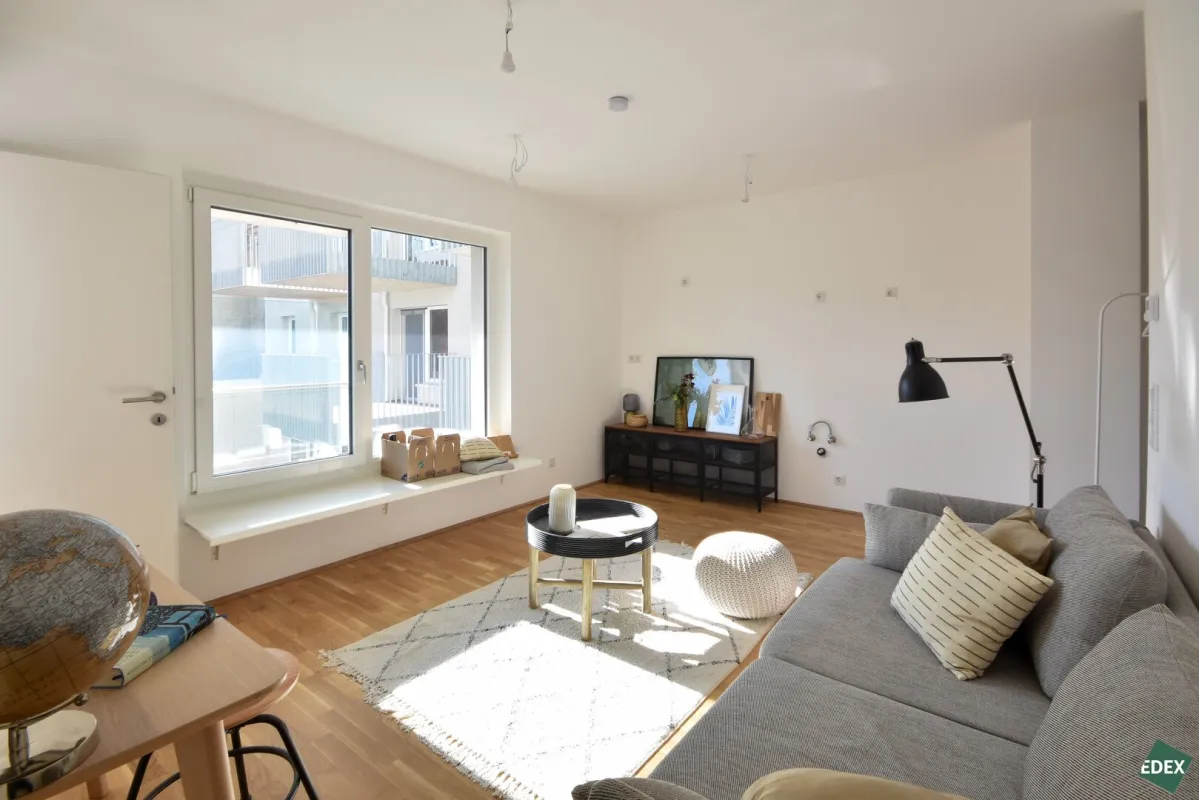 ERSTBEZUG | 2,5-Zimmer-Eigentumswohnung mit Atelier und Garten - Bild 1