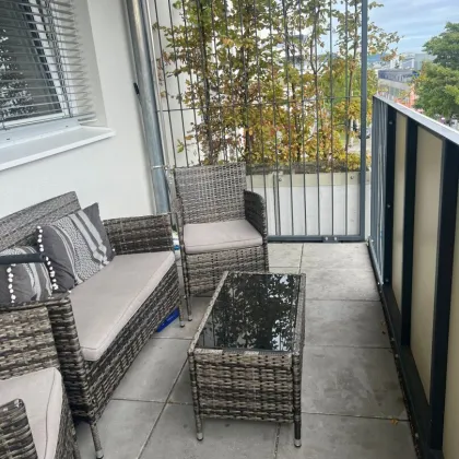 Moderne 2-Zimmer-Wohnung mit Balkon direkt bei der U3 - Bild 3