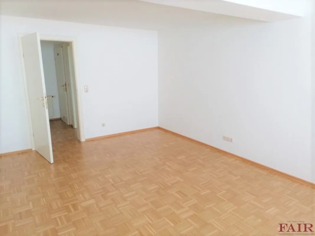Zentral gelegene 3-Zimmerwohnung in 8600 Bruck an der Mur - Bild 1