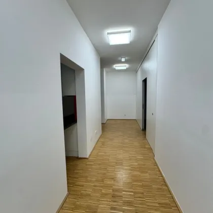 Repräsentative Räumlichkeiten mit 250 m² – vielseitig nutzbar in 1220 Wien - Bild 2