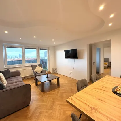 Dachgeschosswohnung ohne Schrägen I 26 m² Panoramaterrasse I Klimaanlage I Separater Küche - Bild 2