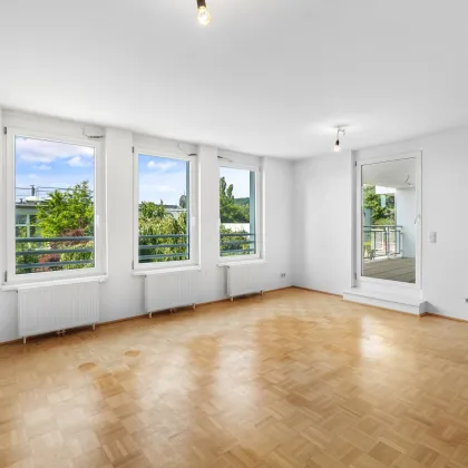 Neuer Preis: Lichtdurchflutete Wohnung mit Loggia + Ruhige Seitengasse! Jetzt zugreifen! - Bild 3
