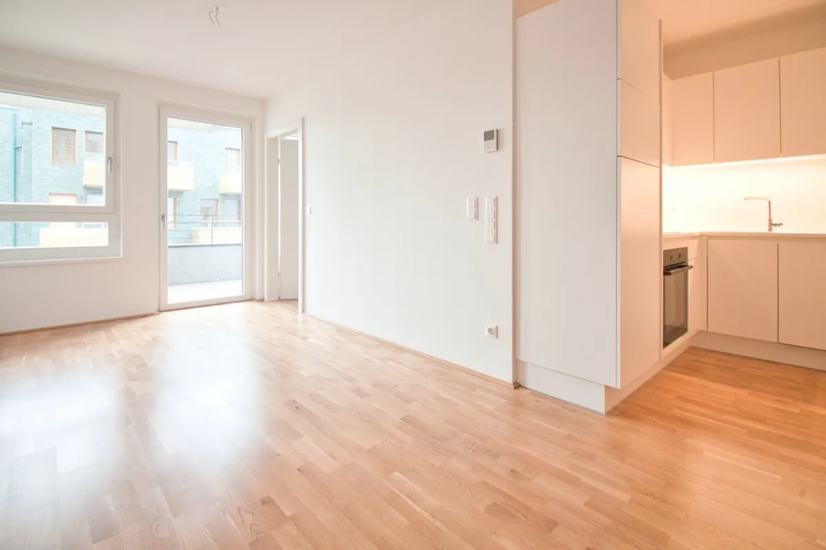 Moderne 2-Zimmer-Wohnung mit Balkon in ruhiger Lage - Bild 1