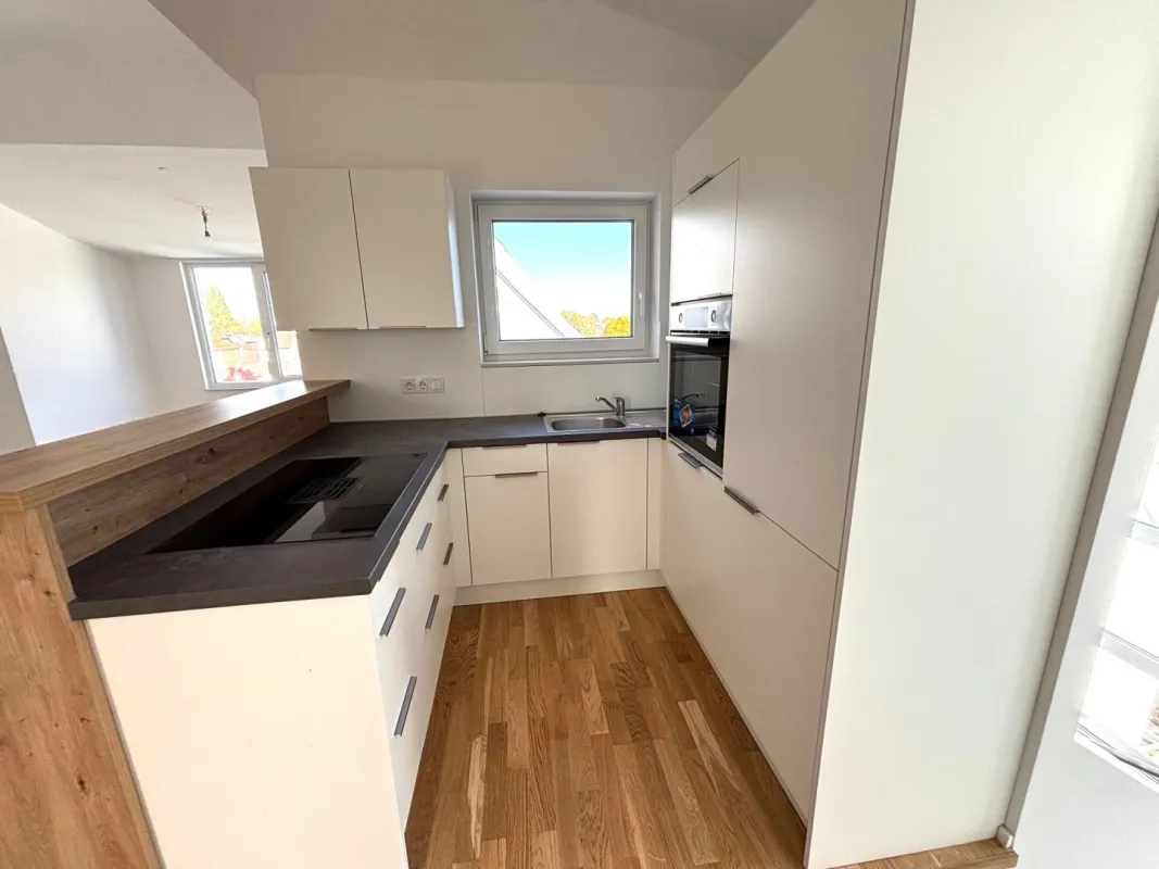 WOHNUNG MIT VIER TERRASSEN - Bild 1