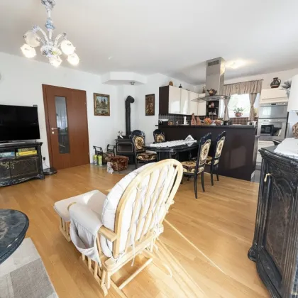 NATUR TRIFFT KOMFORT – hochwertiges Einfamilienhaus mit ca. 180 m² Nutzfläche, Terrasse und großem Garten - Bild 2