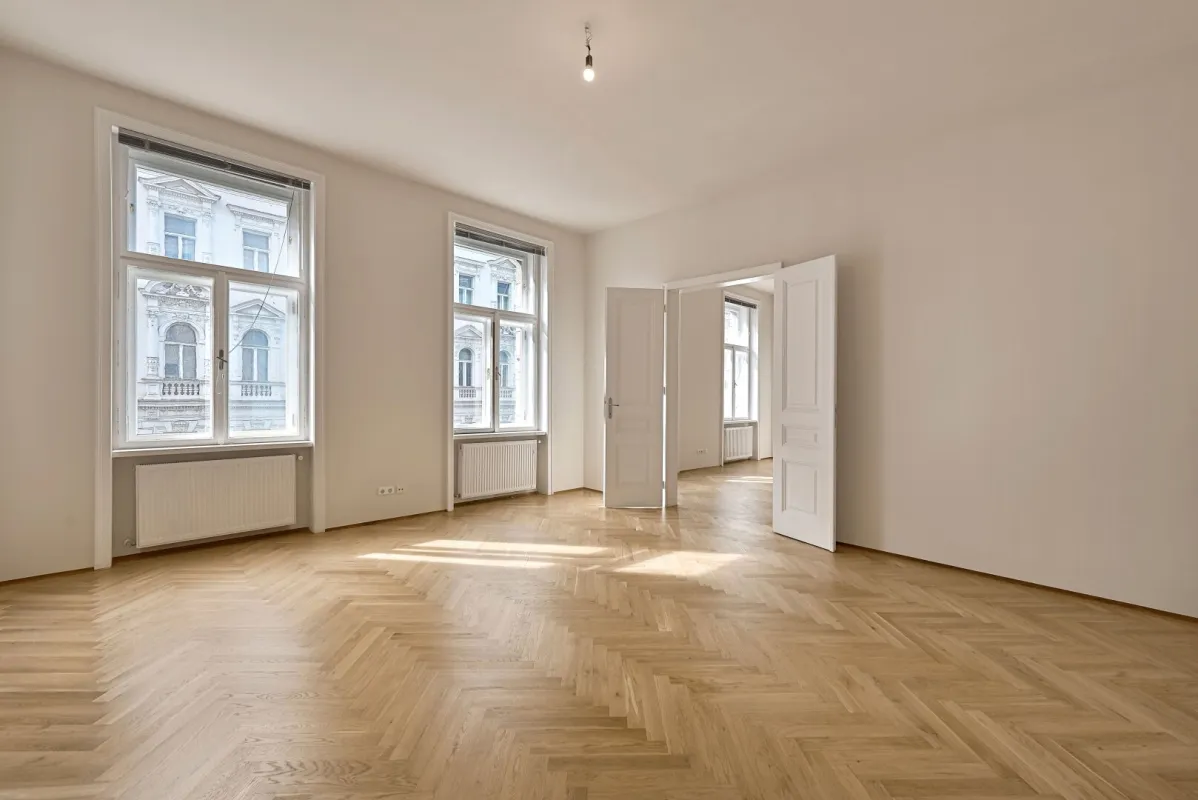 Wiener Altbauflair in saniertem Stilaltbau im 8. Bezirk - Bild 1