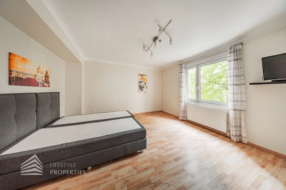 Helle Garconniere, Nähe Meiselmarkt - Bild 1