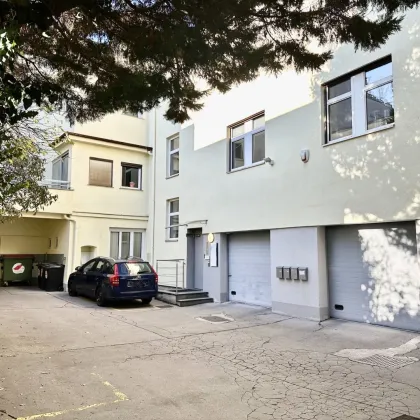 Infrastruktur und U-Bahn-Nähe! Vielseitig nutzbares Bürogebäude bzw. Ordinationszentrum mit 28 Zimmern und fünf Garagenplätzen - Bild 2