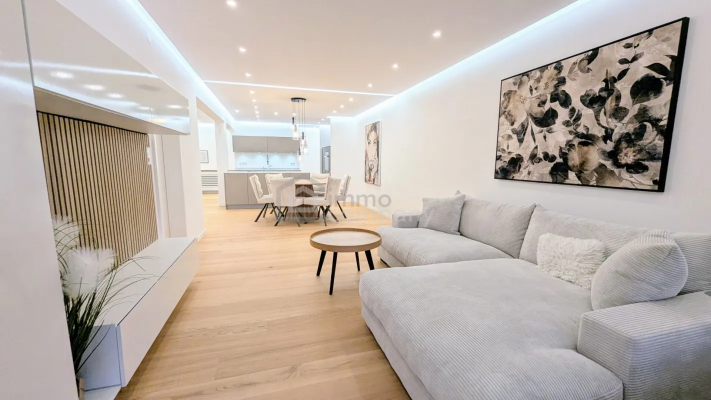 Exklusive 2-Zimmer-Wohnung mit Seeblick - Süd-West-Terrasse & moderner Einrichtung! - Bild 1