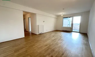 Top ausgestattete 3-Zimmer-Wohnung an der Prager Straße - Straßenbahn 26 vor der Tür und alles in der Umgebung!