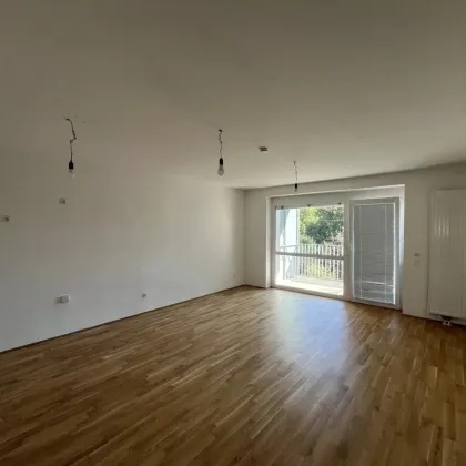 Schöne 2-Zimmer-Mietwohnung in zentraler Lage - Bild 2