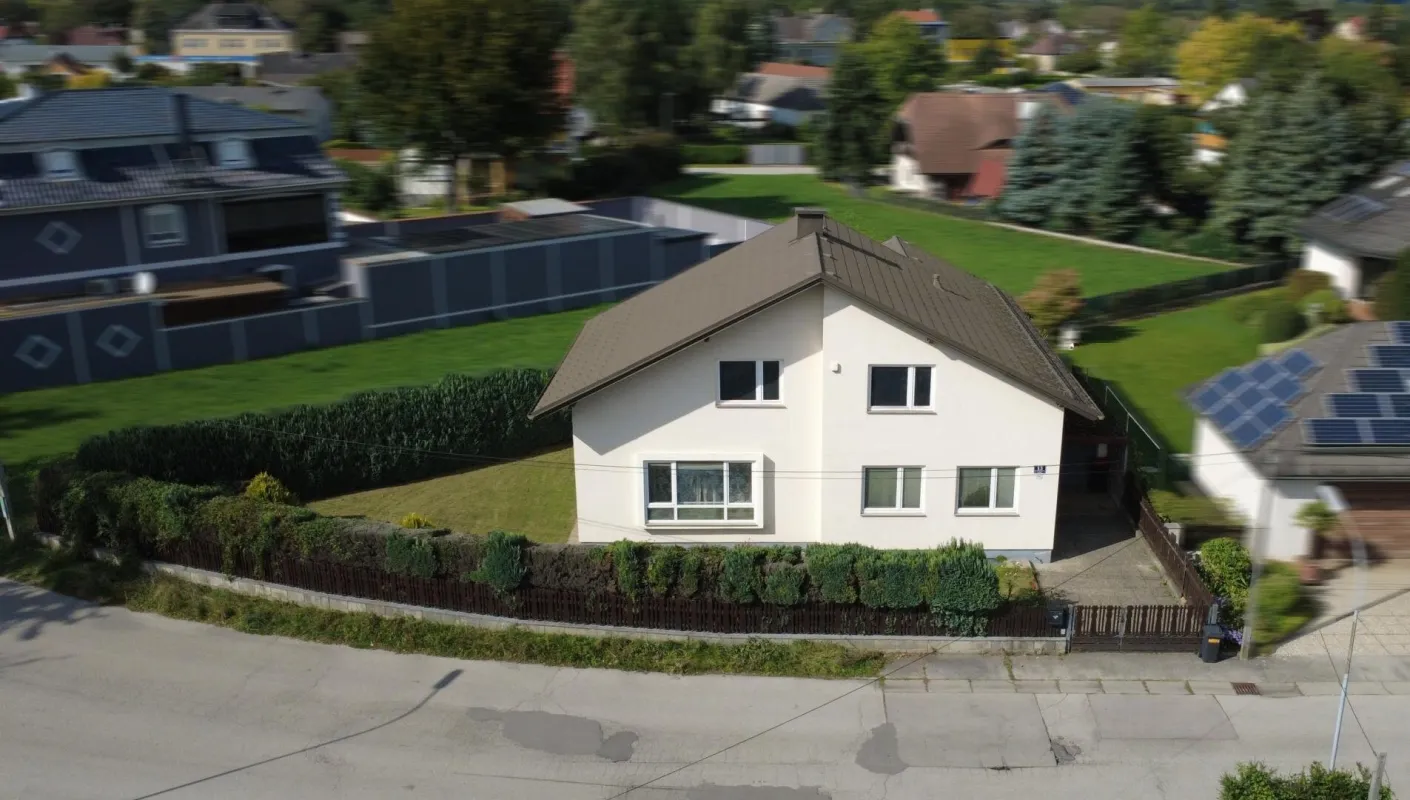 Familienfreundliches Einfamilienhaus mit Ausbaupotenzial in St. Pölten-Wagram - Bild 1
