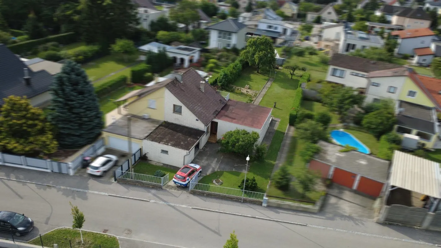 Renovierungsbedürftige Doppelhaushälfte in St. Pölten-Teufelhof - Bild 1