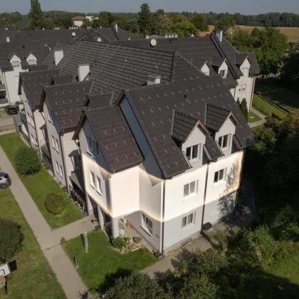 Schöne 3 Zimmer Wohnung mit Ausblick ins Grüne - Bild 2