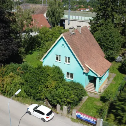 Attraktives Entwicklungsgrundstück mit Bestandshaus – Bauklasse II–III - Bild 2