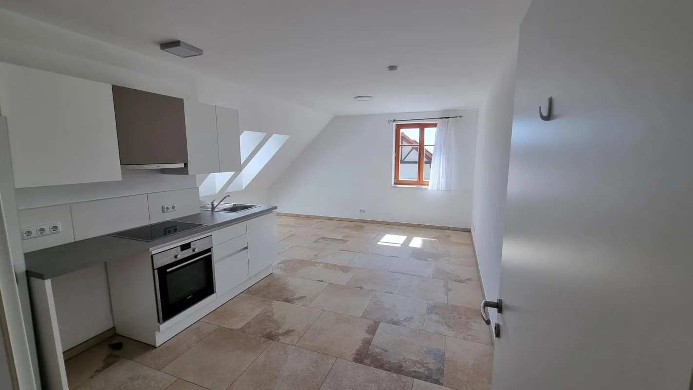Gepflegte 2-Zimmer-Mietwohnung in Flinsbach - Bild 1