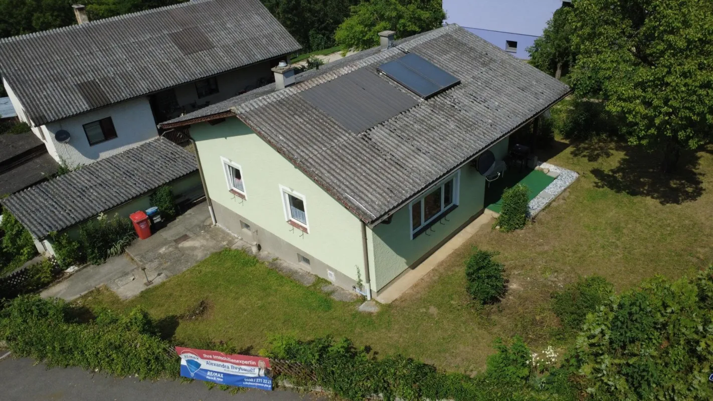 Renovierter Bungalow in ruhiger Siedlungslage - Bild 1