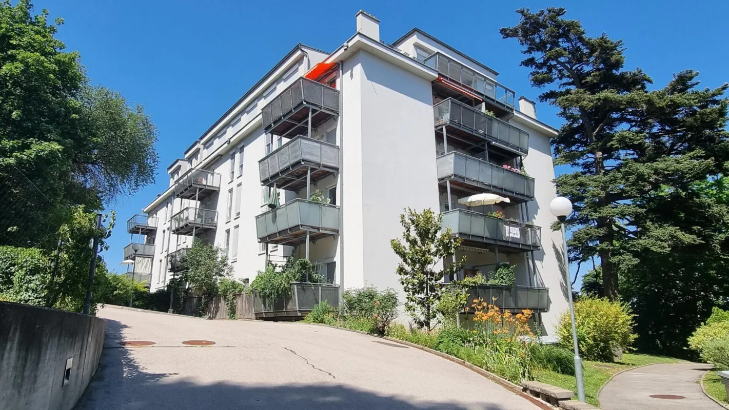 Lichtdurchflutete 4-Zimmer-Eigentumswohnung–Traumlage an der Goldenen Stiege - Bild 1