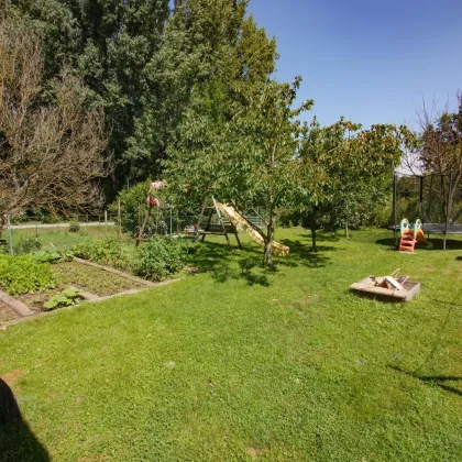 Mehrfamilienhaus mit 2 getrennten Wohneinheiten - Bild 2