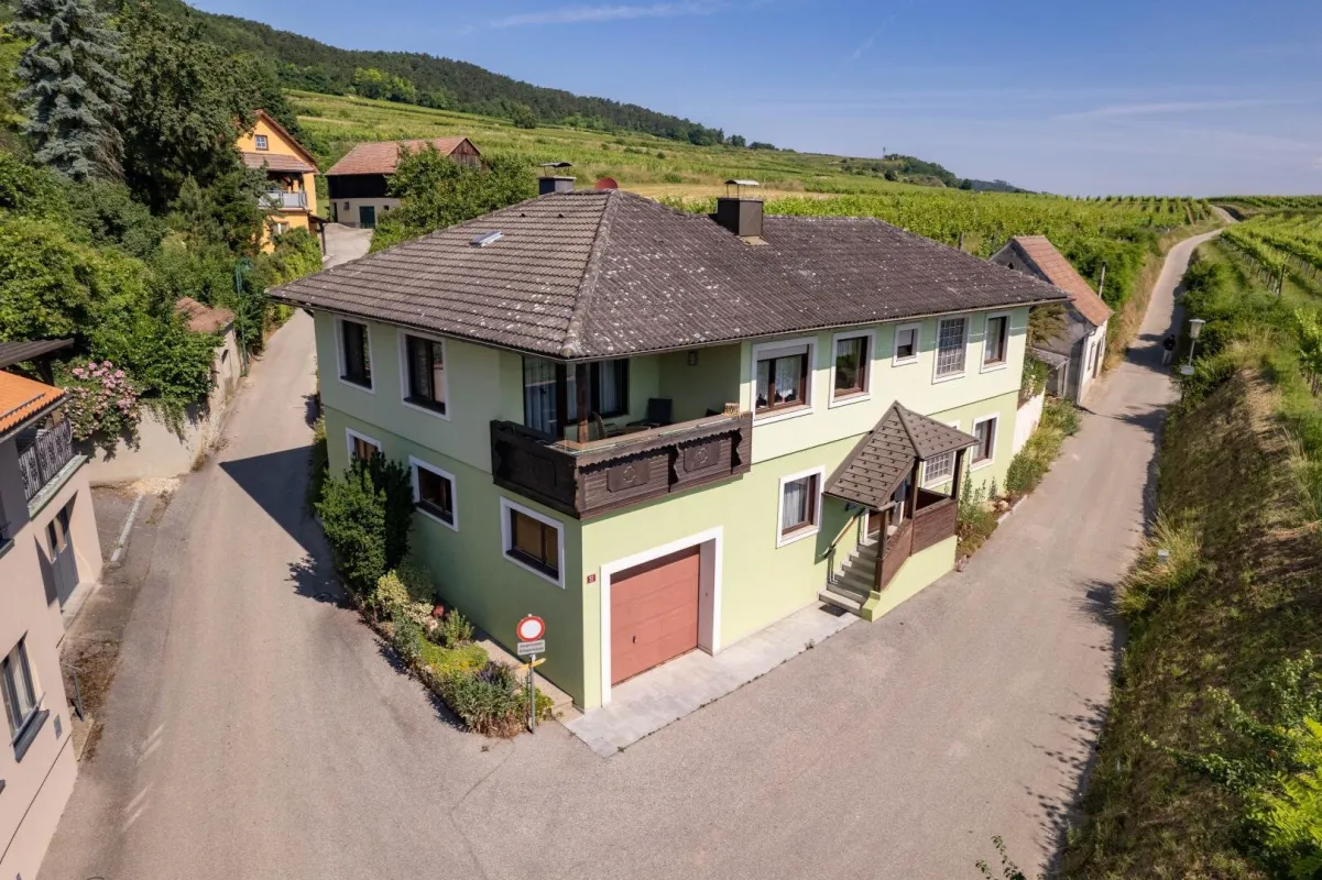 Gepflegtes Haus in ruhiger Lage - Bild 1