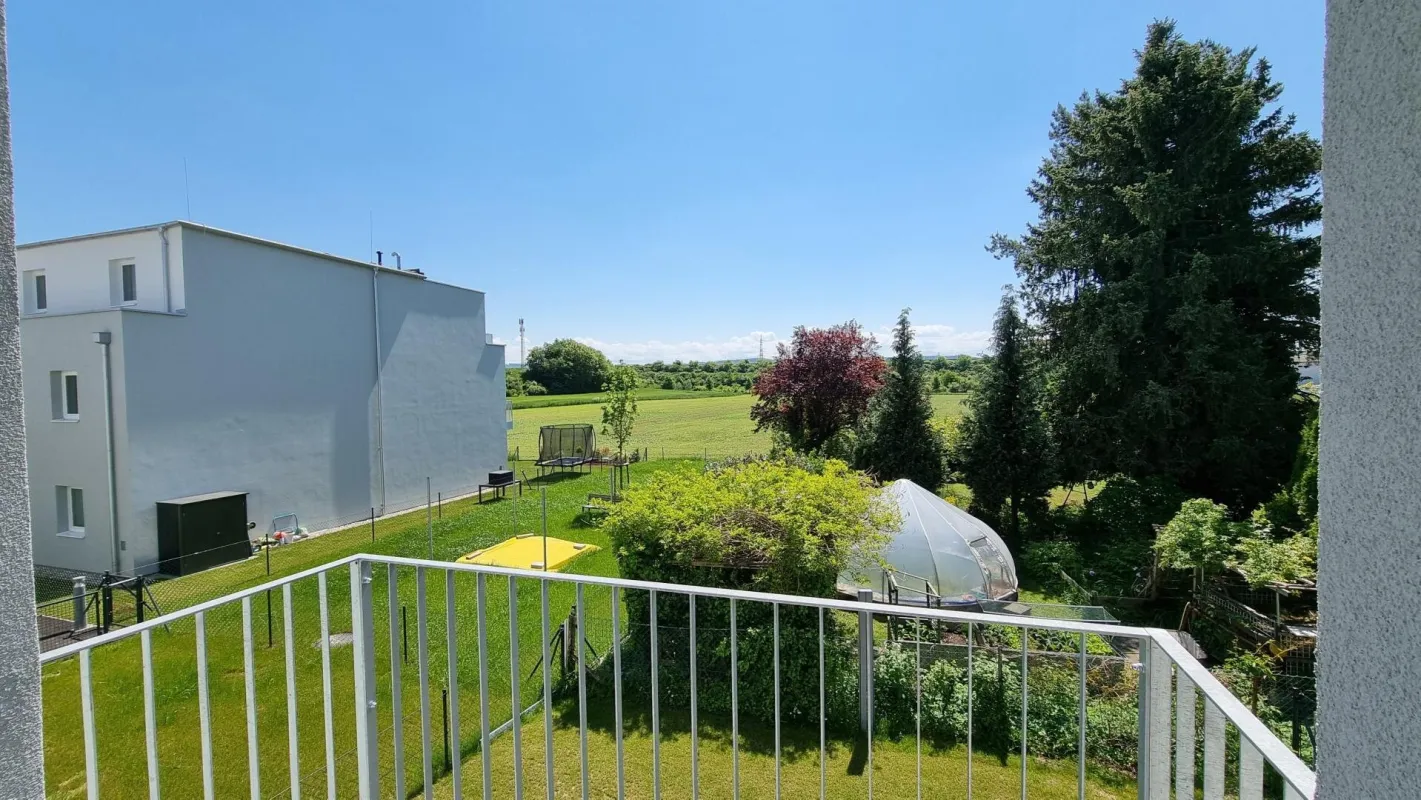 unbefristete 3-Zimmer-Neubau-Mietwohnung mit Balkon & Kaufoption - Bild 1